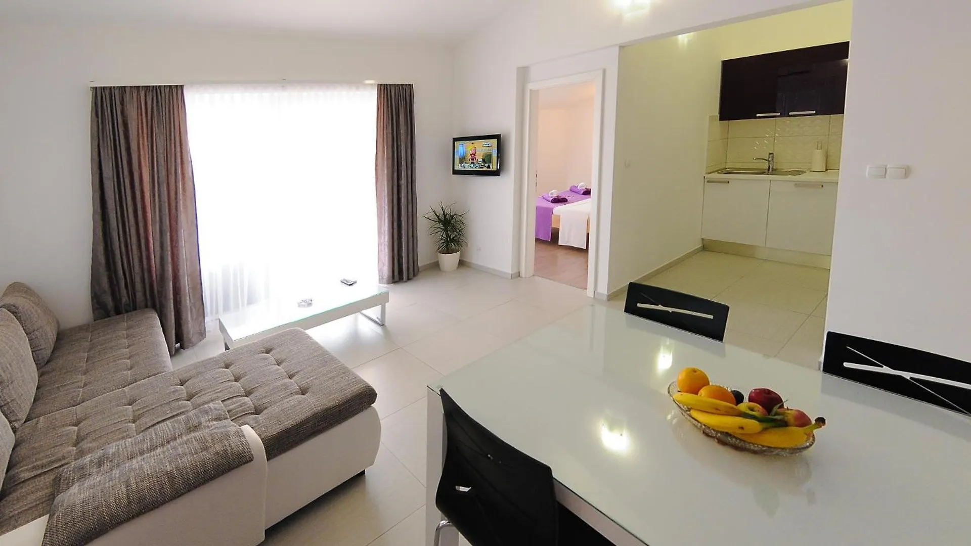 Holiday Apartments & Rooms Split
